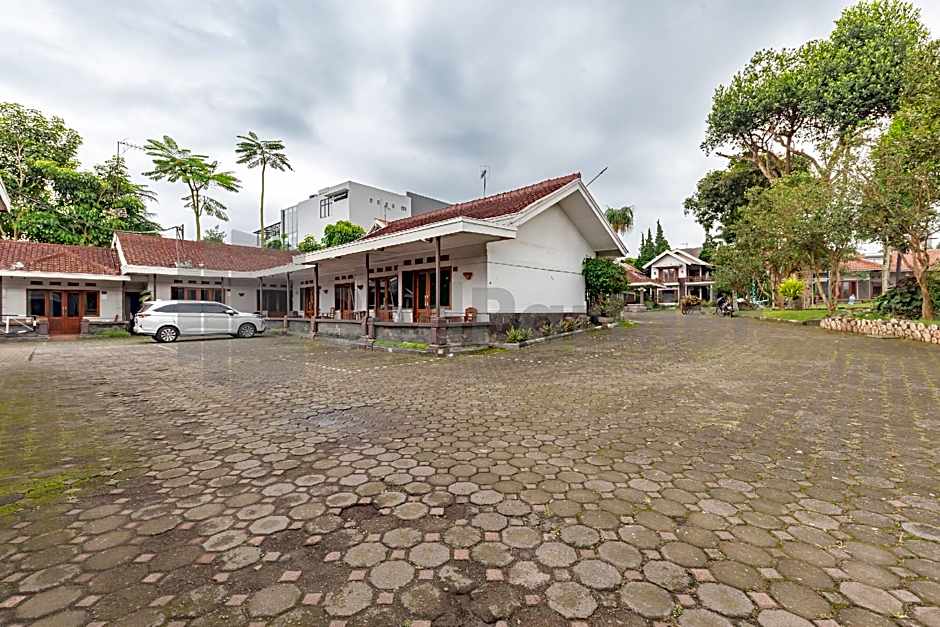 Yehezkiel Hotel Lembang Mitra RedDoorz