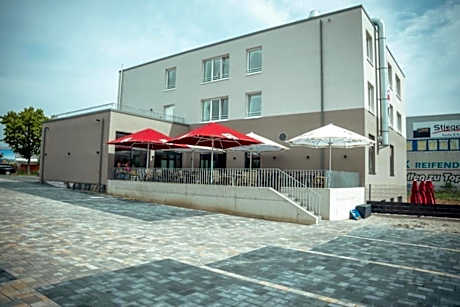 Hotel Central Vis a Vis