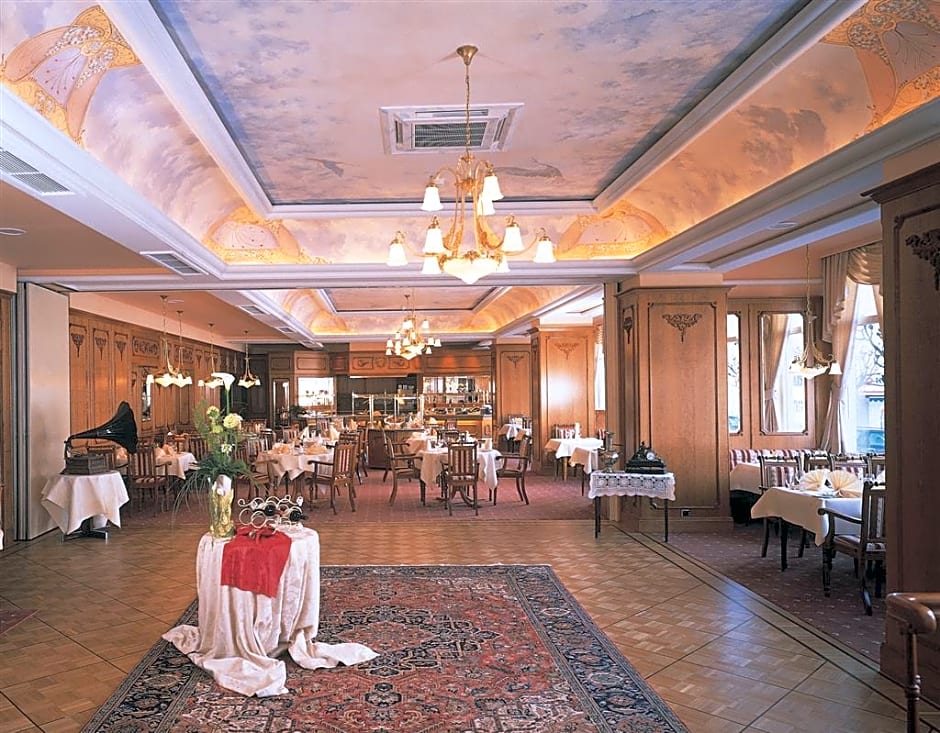 Bellevue Rheinhotel
