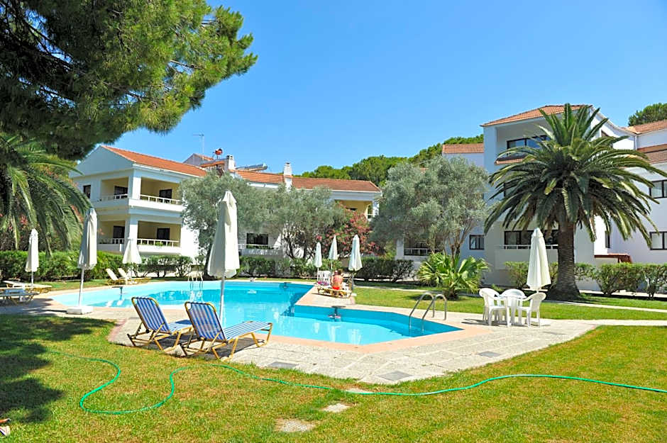 Niki Hotel Apartments