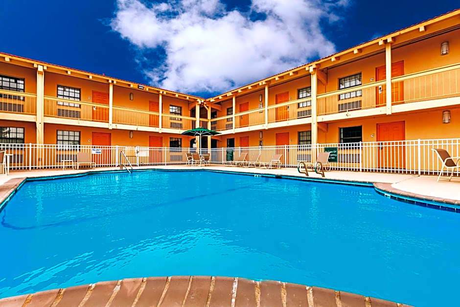 La Quinta Inn & Suites by Wyndham Odessa