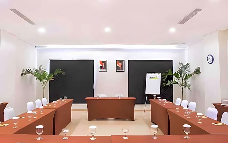 Primebiz Hotel Cikarang