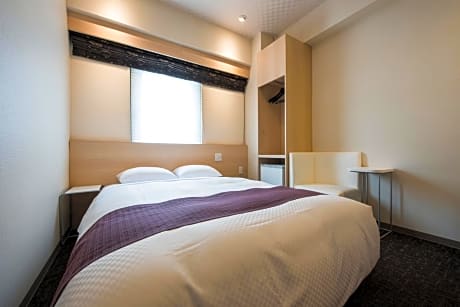 Moderate Double Room with Shower - Smoking