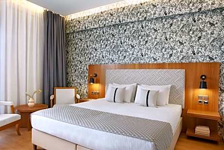 Premium Room with Side Sea View