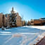 Carriage House Condominiums by All Seasons Resort Lodging