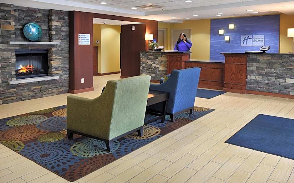 Holiday Inn Express Milford By IHG