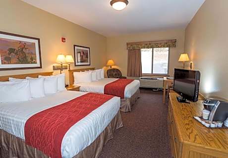 Queen Room with Two Queen Beds - Non-Smoking