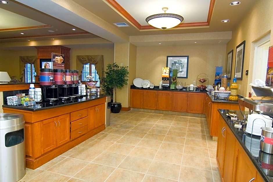 Hampton Inn By Hilton Easton