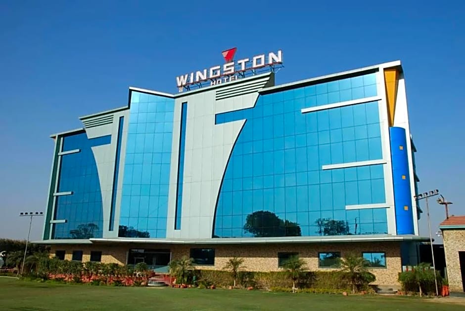 Wingston A Treehouse Hotel - Mathura