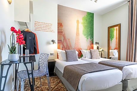 Two Adjacent Double Rooms Eiffel