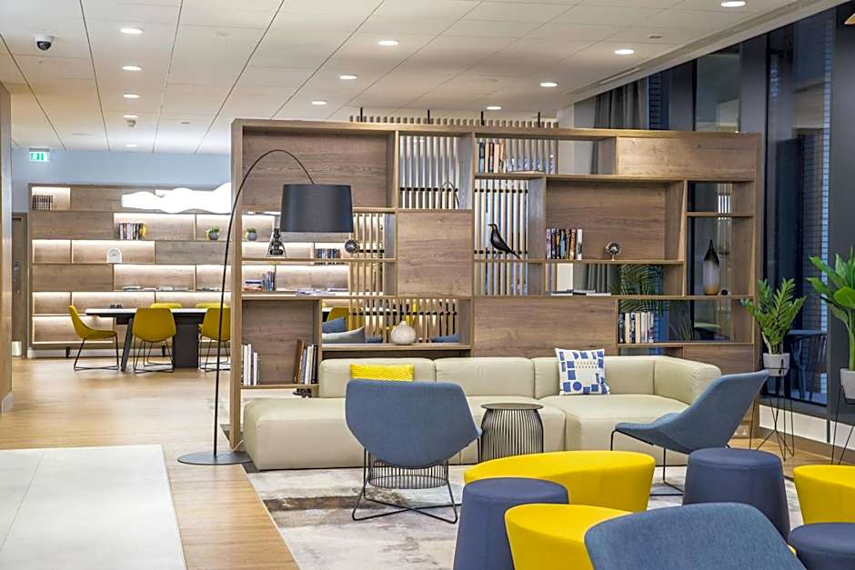 Courtyard by Marriott Edinburgh West