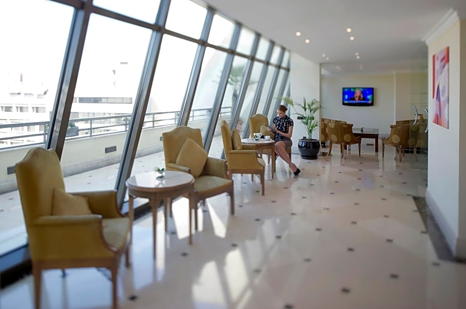 Radisson Blu Martinez Hotel Beirut