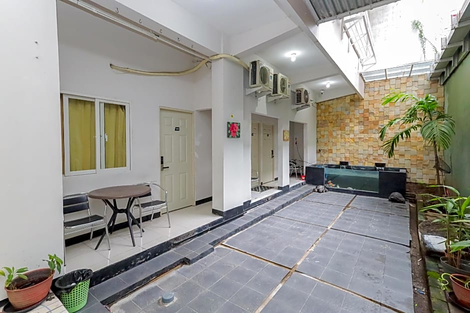 Urbanview Hotel Syariah Near Gelora Delta Sidoarjo