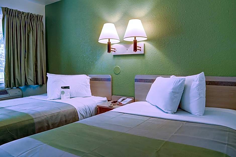 Motel 6-Eugene, OR - South Springfield