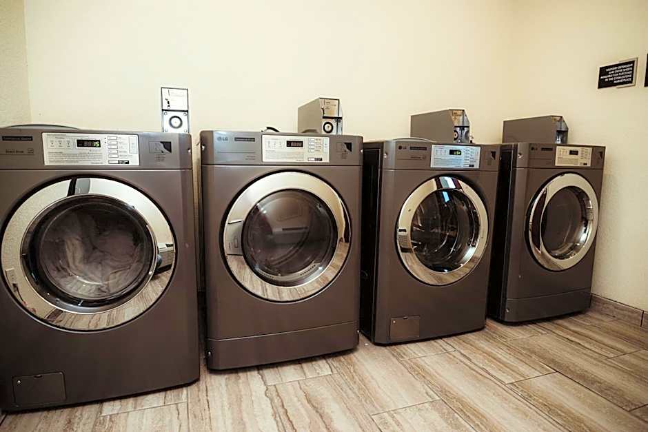 Cobblestone Hotel & Suites - Ottumwa