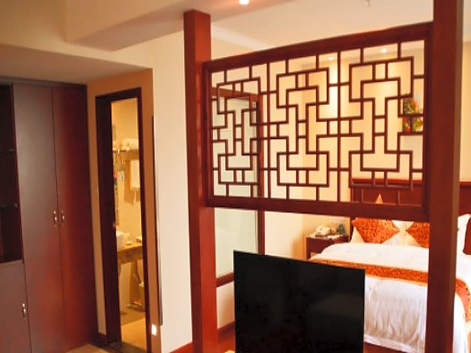 GreenTree Inn ChangZhi Bus Passenger Station XiHuan Road Business Hotel