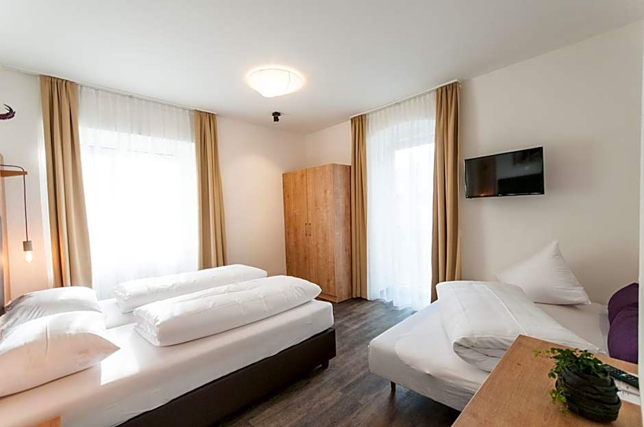 Pension Max SUMMERCARD INCLUDED