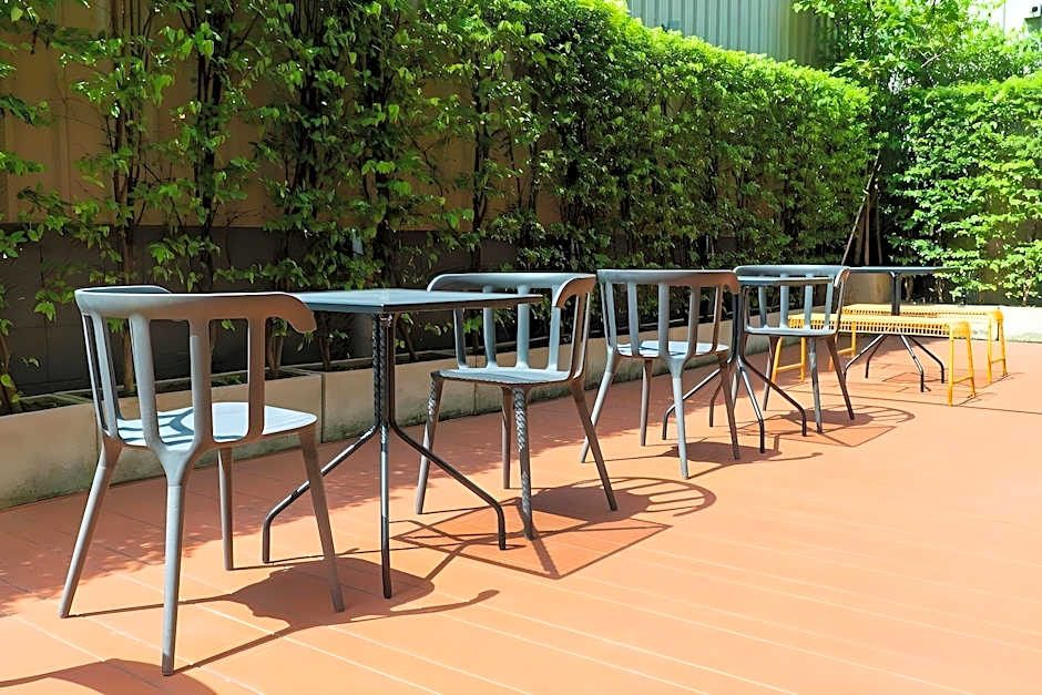 Ploen Place Residence