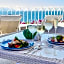 Hotel Luxury Patio Azul