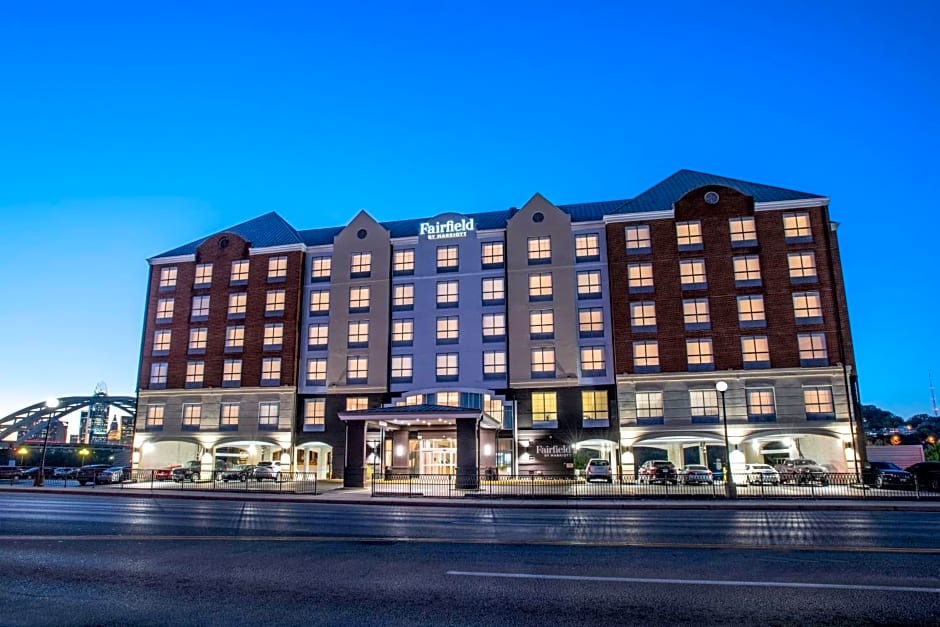 Fairfield by Marriott Inn & Suites Newport Cincinnati