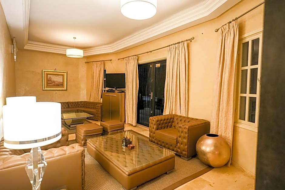 Just V hotel & Spa