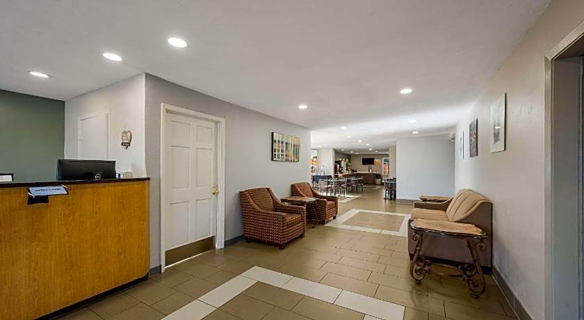 Quality Inn Farmville