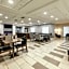 La Quinta Inn & Suites by Wyndham Ankeny IA - Des Moines IA