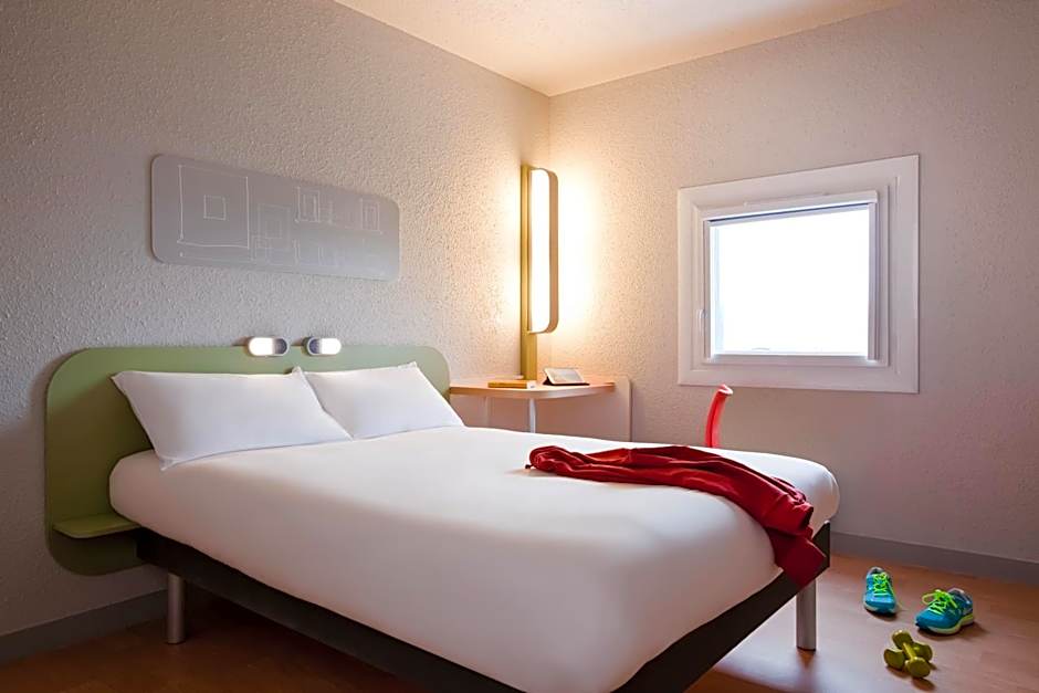 ibis budget Pontault-Combault RN4 Marne-la-Vallee