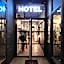 Hand hotel