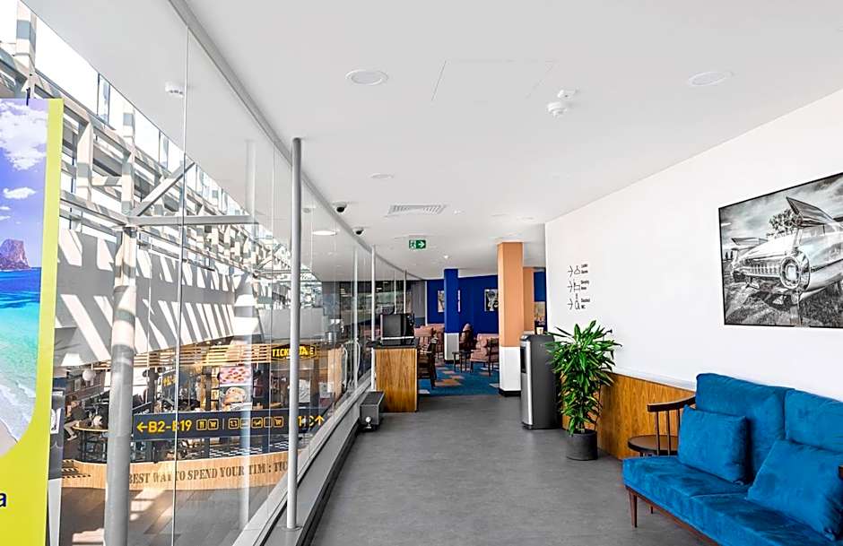 Kepler Club Riga Airport Hotel - Airside EU Transit Area - Only Schengen