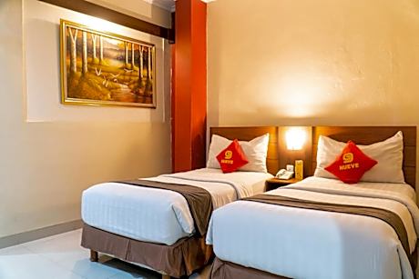 Superior Twin Room (Room Only)