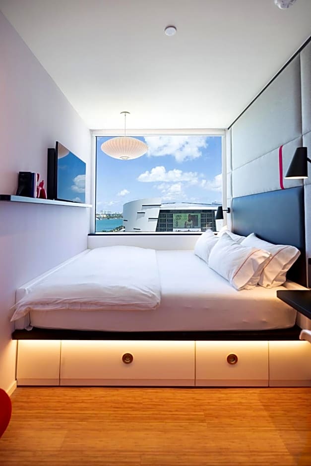 citizenM Miami Worldcenter