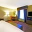 Hampton Inn By Hilton & Suites Milwaukee/Franklin