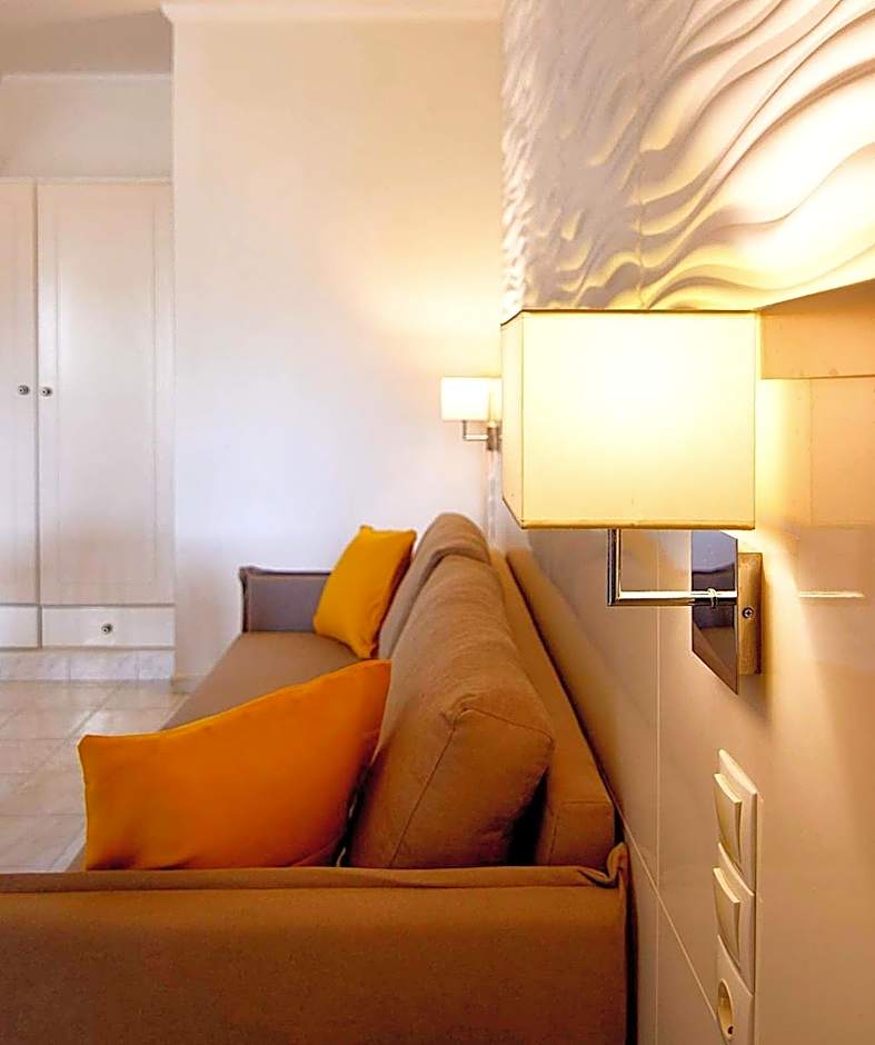Alonia Hotel