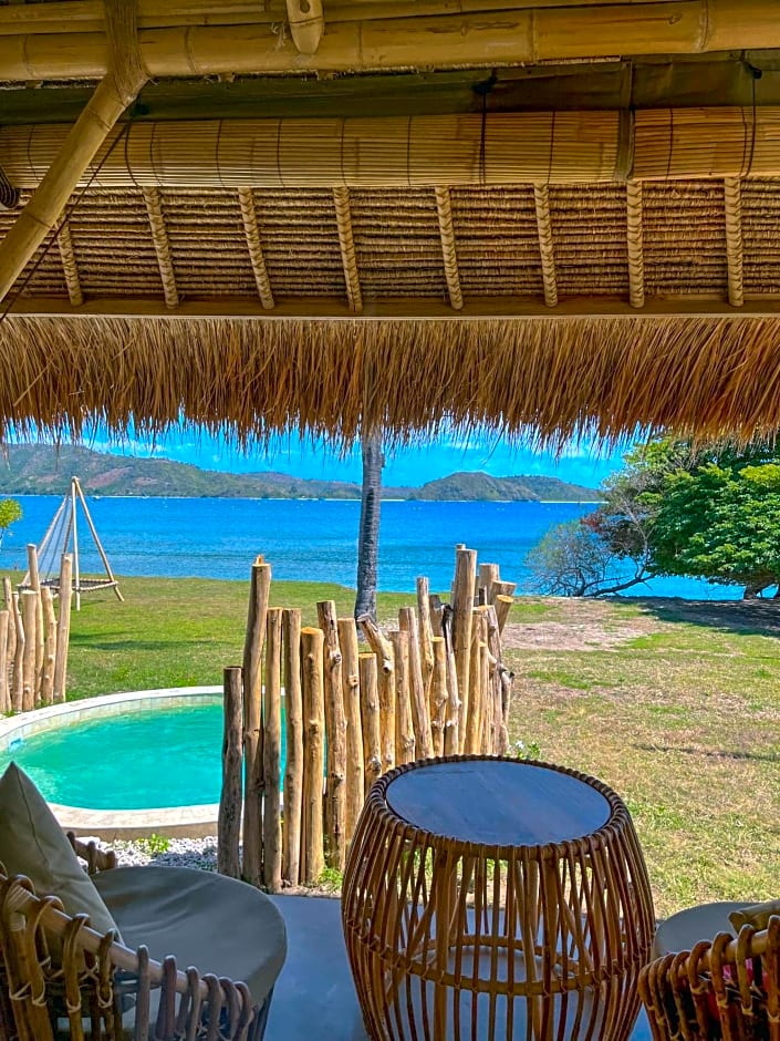 Bleu MATHIS Gili Asahan