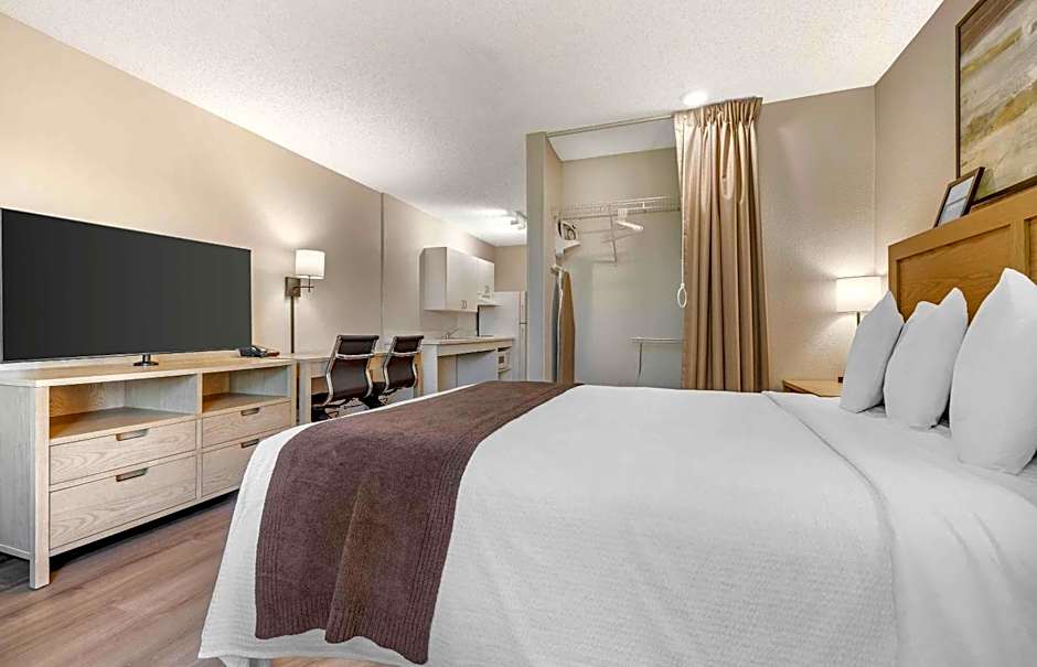 Extended Stay America Suites - San Diego - Carlsbad Village by the Sea