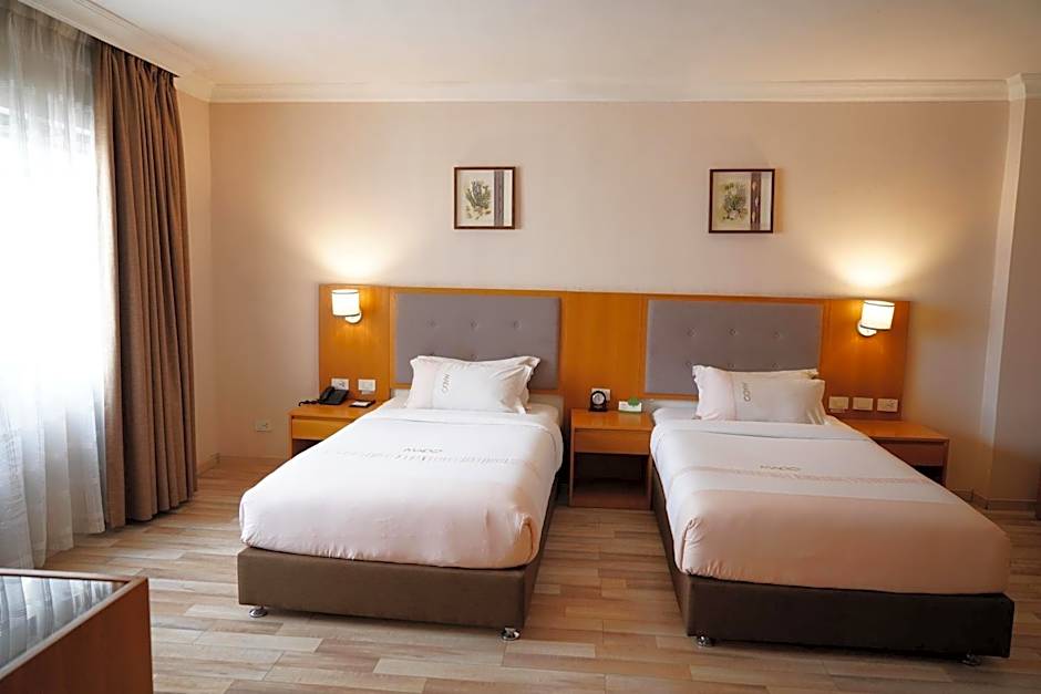 Mado Hotel