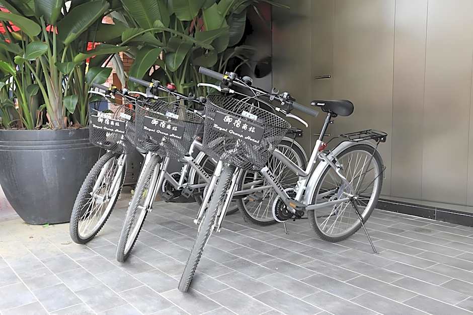 Royal Group Hotel Buo Ai Branch