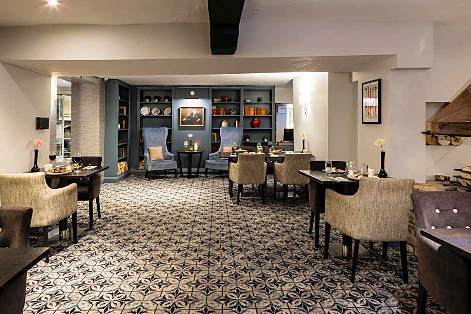 The Holt Hotel