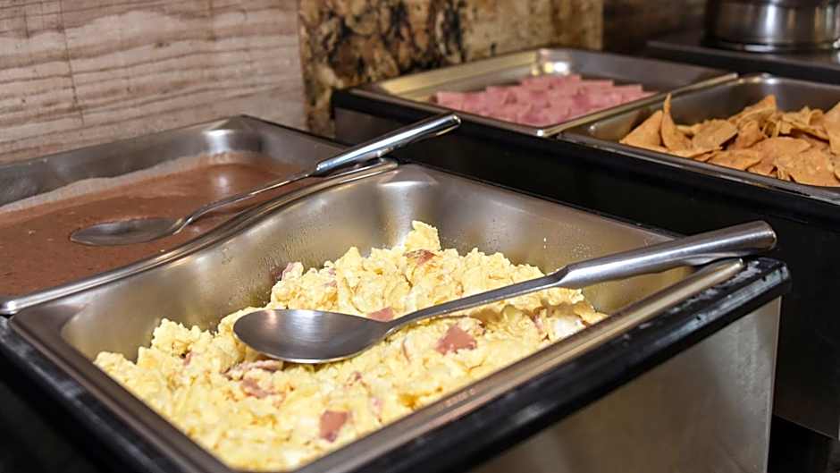 Holiday Inn Express and Suites Celaya By IHG