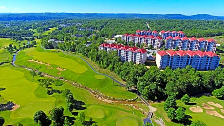 Surreys Grand Crowne Resort