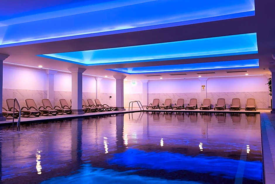 Greenwoods Hotel & Spa