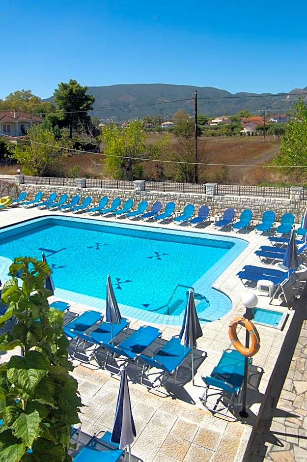 Hotel Tassia for families & couples