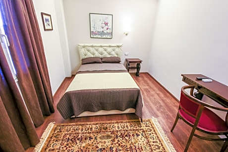 Single Room with Private Bathroom