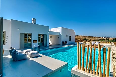 Lil Paros Luxury suites