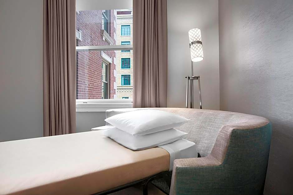 Courtyard by Marriott Cape Girardeau Downtown