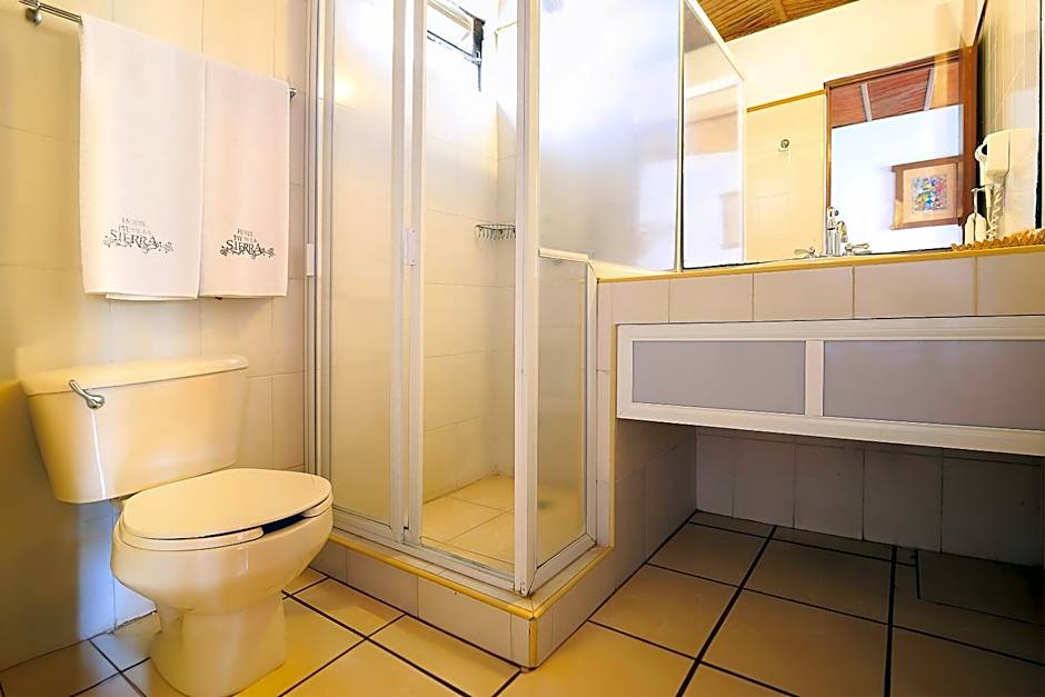 Hotel Pie de la Sierra