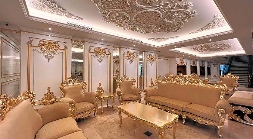 Puteri Wing - Riverside Majestic Hotel