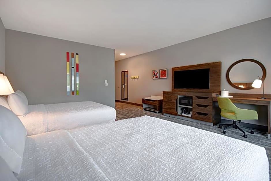 Photo 1 of 9 of 2 Queen Beds, Mobility Accessible, Roll in Shower