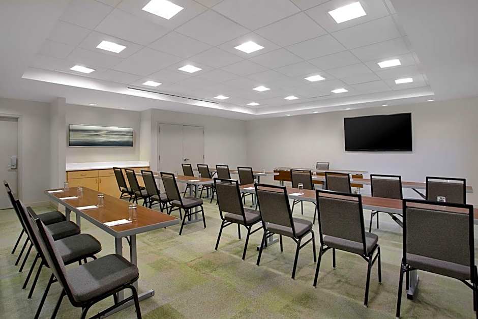 Home2 Suites By Hilton Omaha West